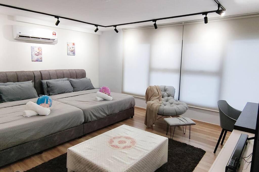 Premium Duplex 3br 8 Pax Mrt Tv Box Arte Cheras