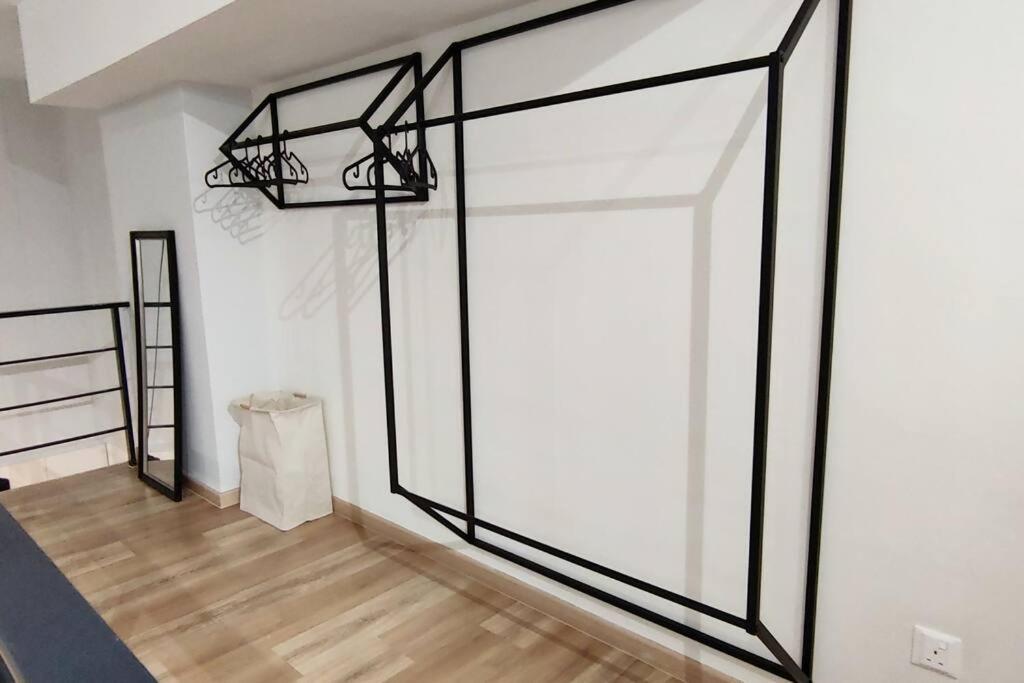 Pangsapuri Premium Duplex 3br 8 Pax Mrt Tv Box Arte Cheras *